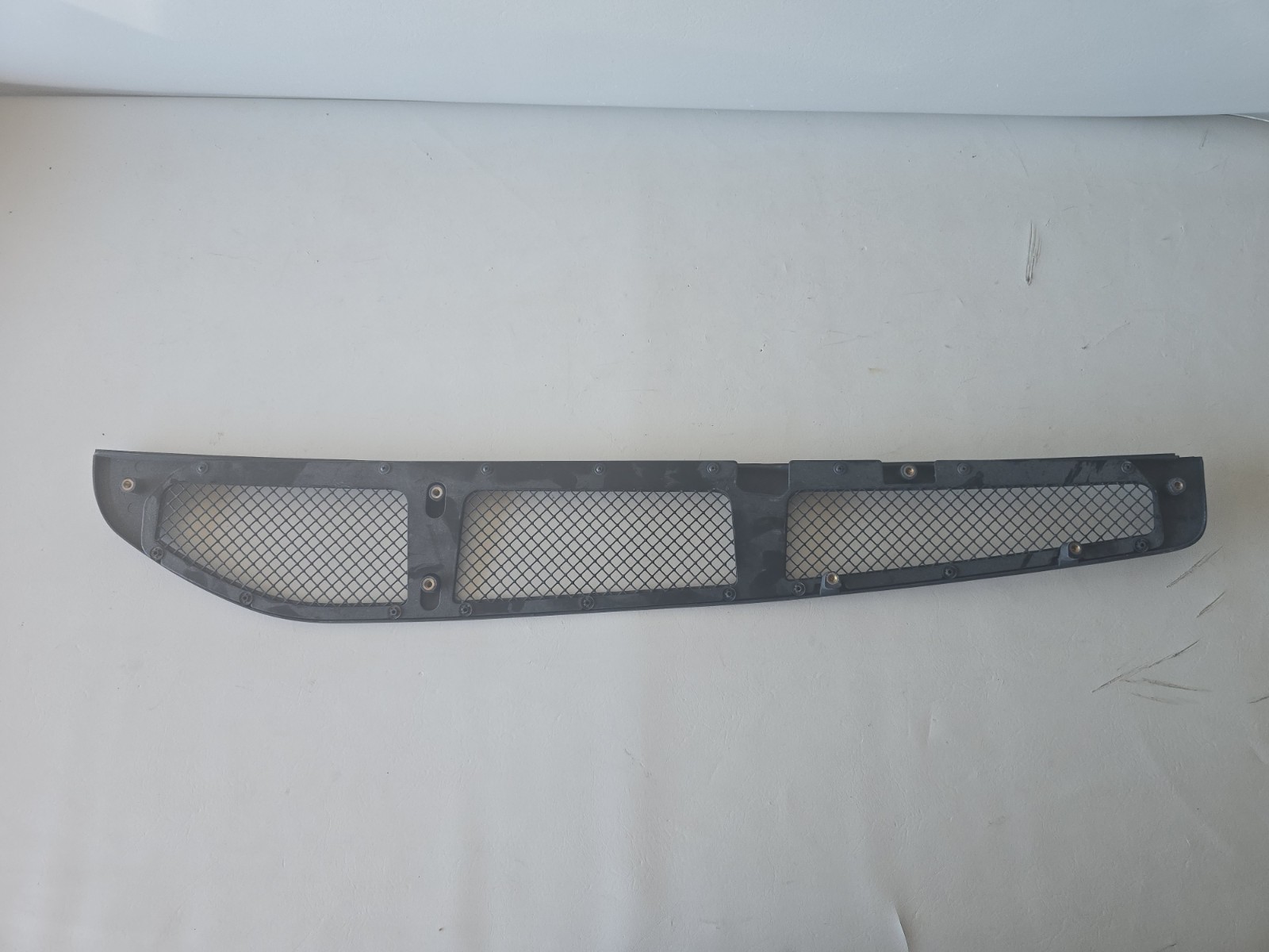 Ferrari F430 Spider Rear Right Engine lid grille P/N 68581400
