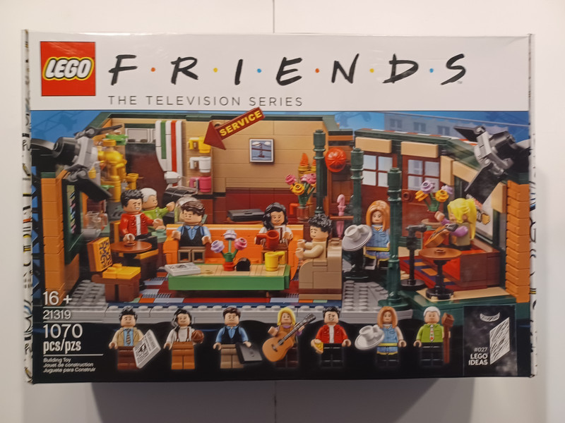 LEGO 21319 Friends Central Perk MIB Sealed Retired