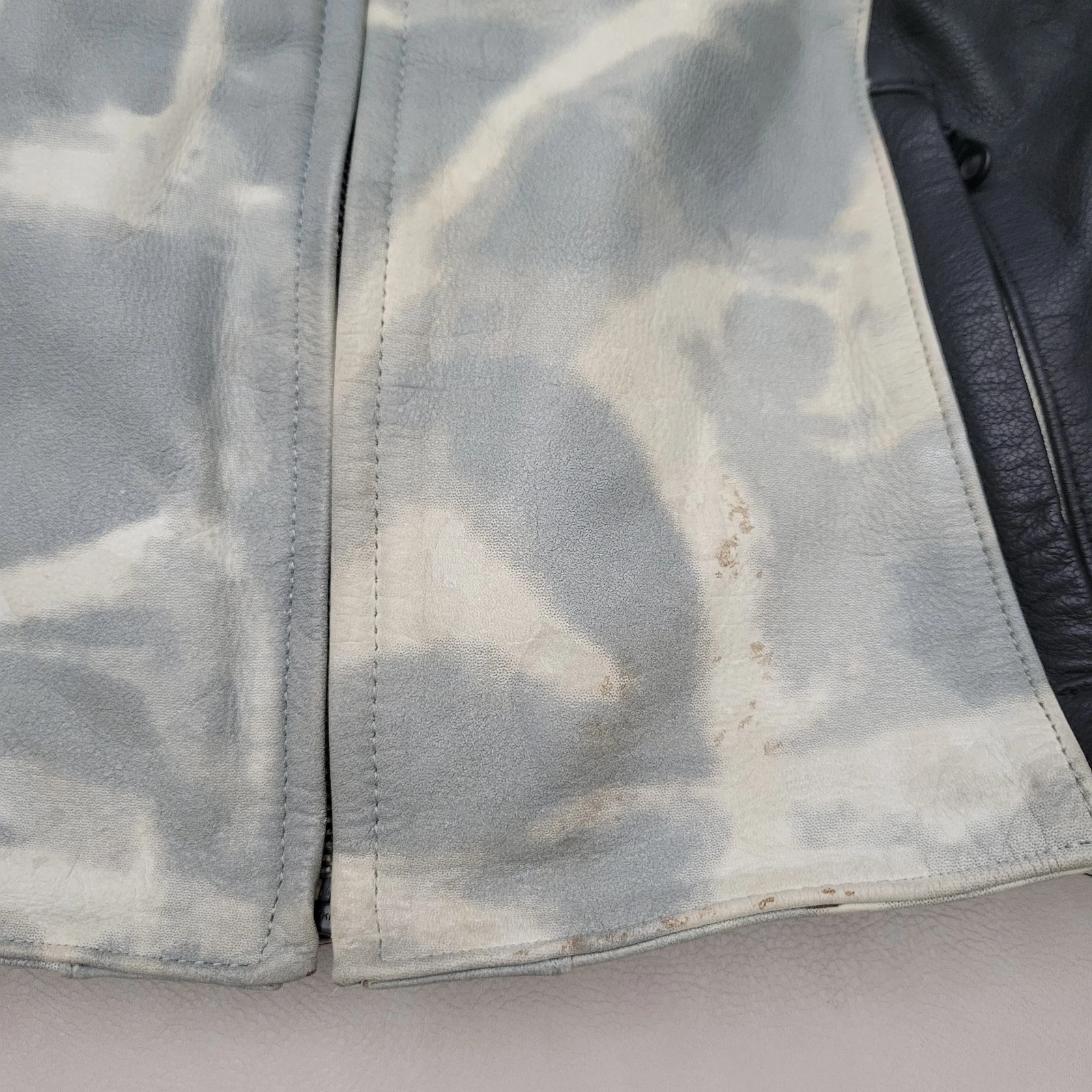 Genuine Shift Motorcycle Street Leather Jacket. Size XL - product detail image 9