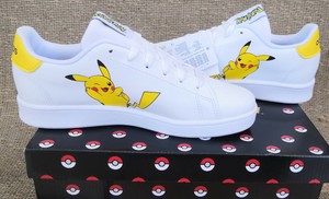 tenis pikachu adidas