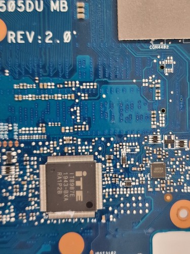 Placa madre Asus FX705D AMD 7 3700 GTX1660Ti 60NR0280-MB2000 - Imagen 9 de 14