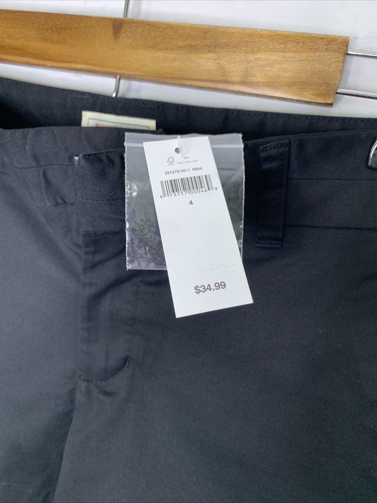 GAP Khakis Womens 4 Black 3” Fitted Shorts NWT image 4