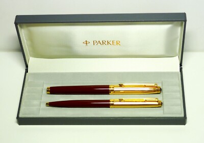 New Old Stock Parker 75 Burgund Custom F/P & B/P Set 14ct Gold Nib with Box