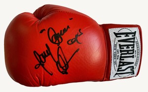 tony bellew signed glove