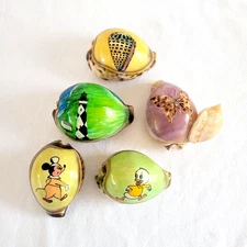 Lot of Handpainted/Carved Cowrie Seashell Souvenirs Vtg 5 Lighthouse Butterfly