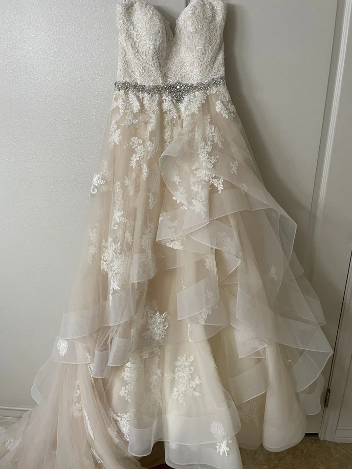 Conjunto Vestido de Novia y Velo Martina Liana Talla 12 Color Marfil Foto 3 de 4