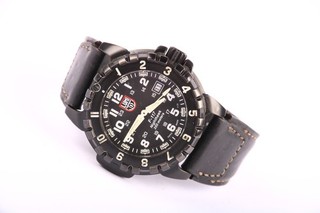 Luminox Lockheed Martin F117 Nighthawk Ref 6400 Mens 45mm Quartz Watch Working
