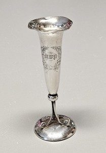 Haddock Lincoln & Foss Coin Silver Trumpet Vase 94g Monogramed (Not Weighted)