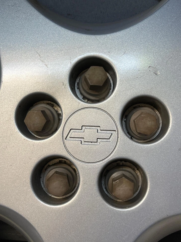 Fits 1992-1999 Chevrolet Cavalier Wheel Cover 5 Spoke Pinwheel OEM:09592803 Foto 4 de 4