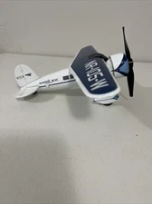 Winnie Mae - Vega Plane "EAA Aviation Foundation" Die-Cast NR-105-W  L. Edition