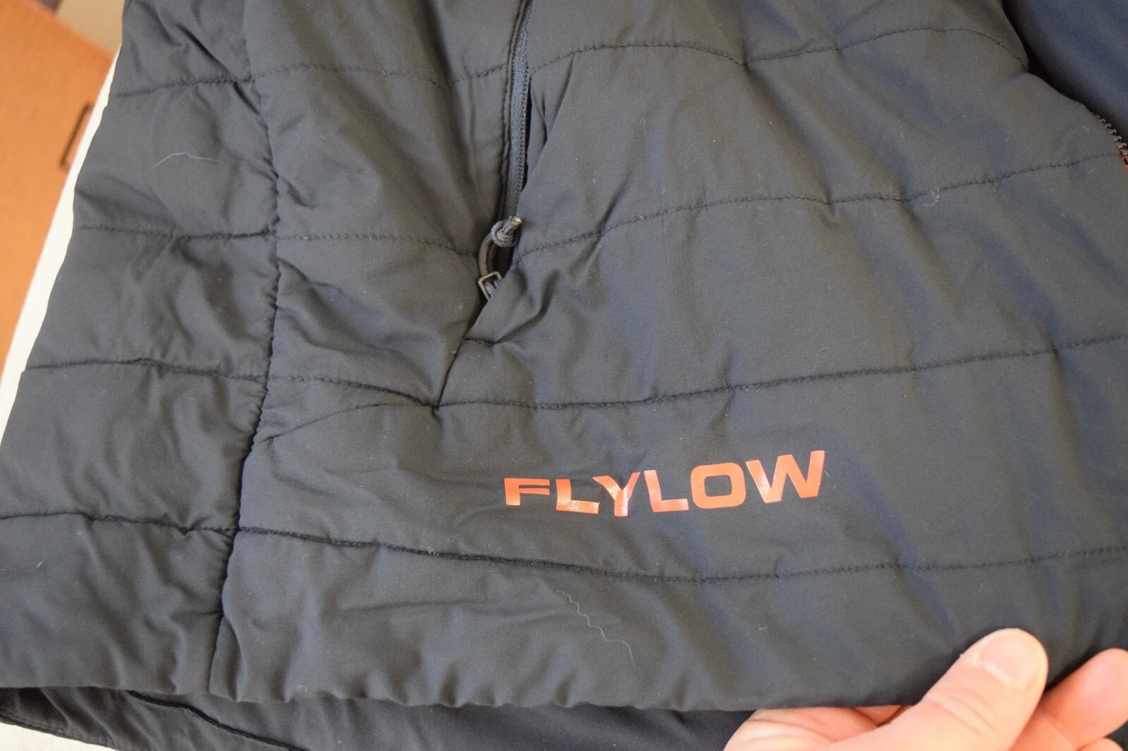 flylow insulated ski snowboard primaloft jacket