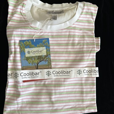Coolibar Women s XXL SPF 50+ Short Sleeve UV Protection Pullover Shirt Hibiscus