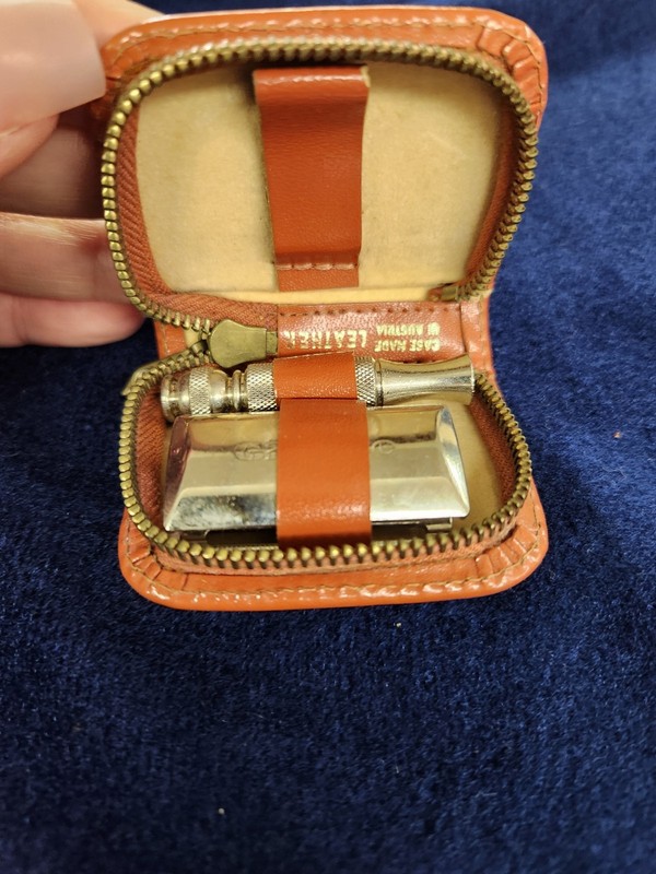 Vintage Antique Shaving Barber Austrian Leather Travel with Safety Razor