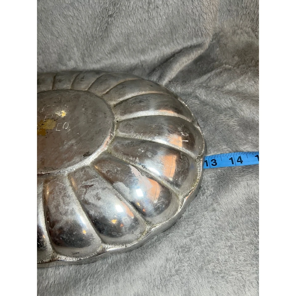 Bandeja de aluminio martillada a mano mexicana vintage 14x11" festoneada ovalada floral Foto 3 de 4