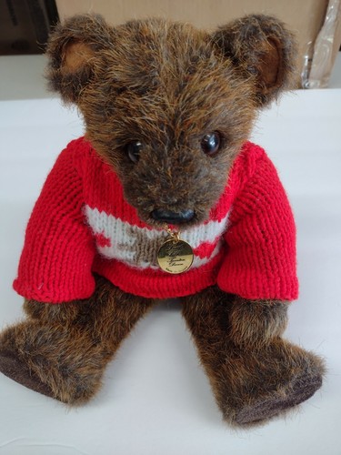 Vintage little folk , Riverton Devon htf made in England 💲great buy💲 - Picture 4 of 4