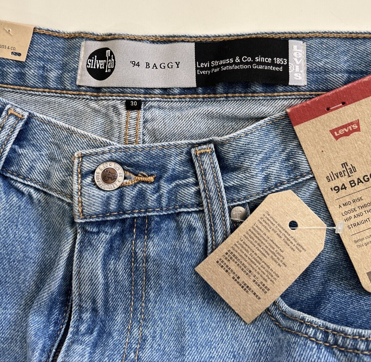 Levi's Silvertab '94 Baggy Mid Rise Loose Straight Leg Jeans