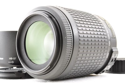 Nikon DX AF-S Nikkor 55-200mm f/4-5.6 G ED IF VR Zoom Lens w/Hood