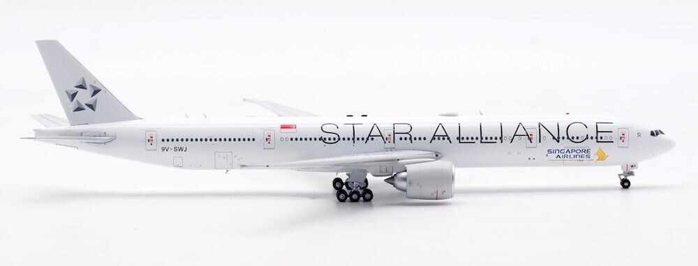全日空商事 1/200 ANA 777-300ER STAR ALLIANCE SALE! 1/200 HOGAN ANA Boeing 777-300ER STAR ALLIANCE JA731A