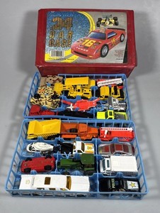 Vintage 23 Cars Car Case w/ Hot Wheels Matchbox Diecast Lot