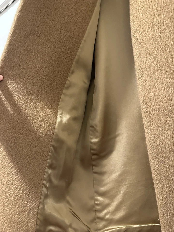 Abrigo para mujer Martin Grant Paris lana virgen alpaca con cinturón Foto 4 de 4