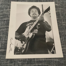 Vintage LUTHER TUCKER Blues Guitar Original PHOTO 8x10 Signed