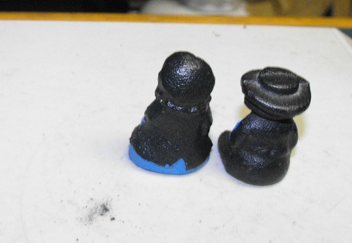 vintage miniature cast iron amish boy girl figurines set 1 1/4"