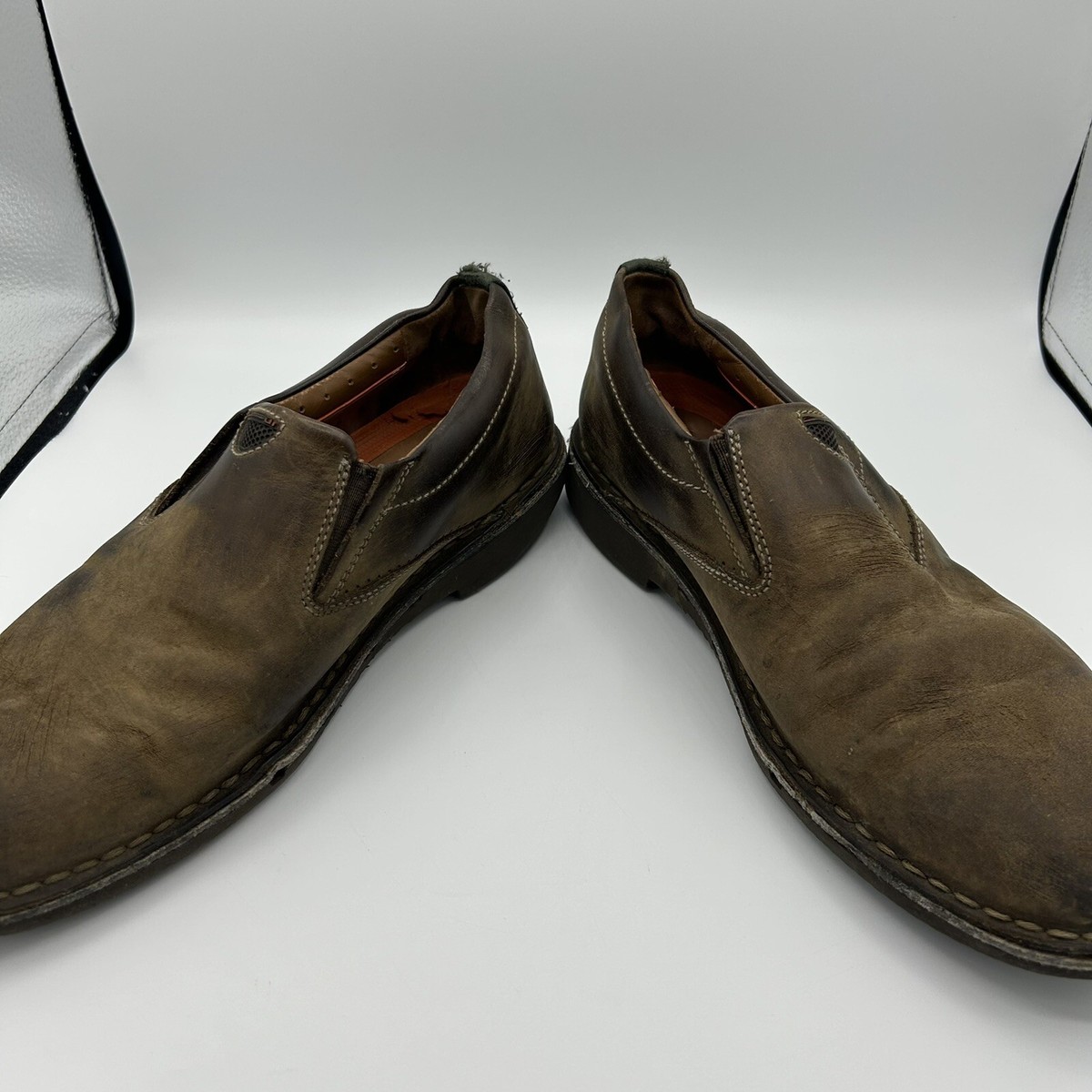 Clarks Unstructured Slip On Loafer Men display picture 1