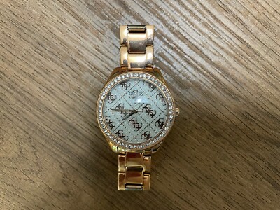 GUESS Sugar Quartz Crystal Ladies Watch GW0001L2 (Rose)