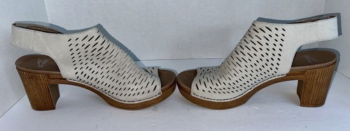 DANSKO Danae Milled Nubuck Sandal Oyster Tan Off White Leather EU 42 US 11.5-12 - Picture 6 of 9
