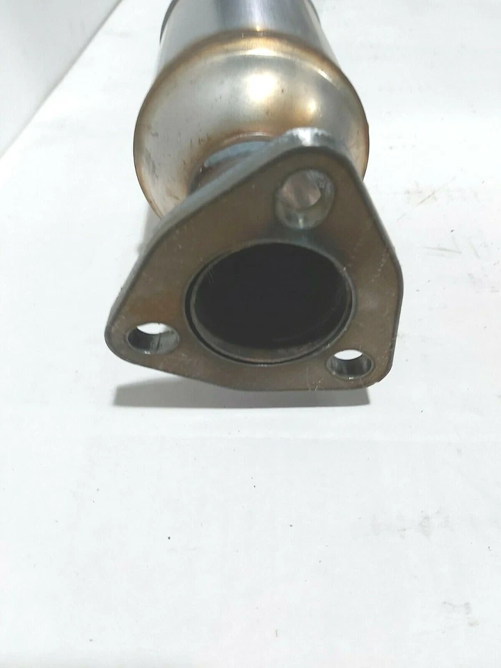 Volvo 242 1984 2,3 L L4 convertidor catalítico Foto 2 de 4