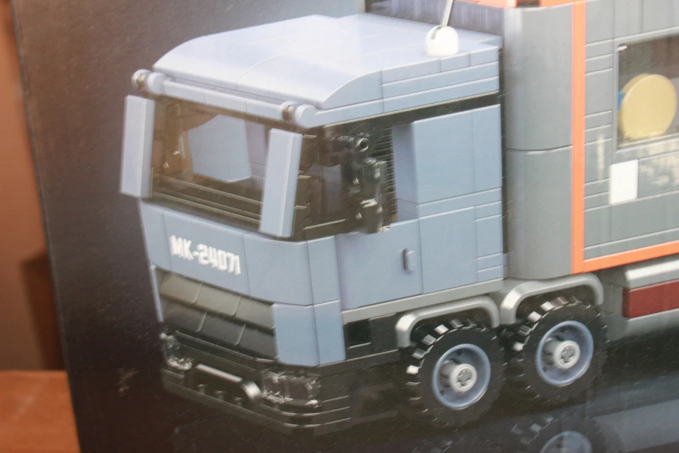 Wiking 087006 Unimog Timber Trailer U 411 Red 1:87 New in OVP - Image 4 of 4