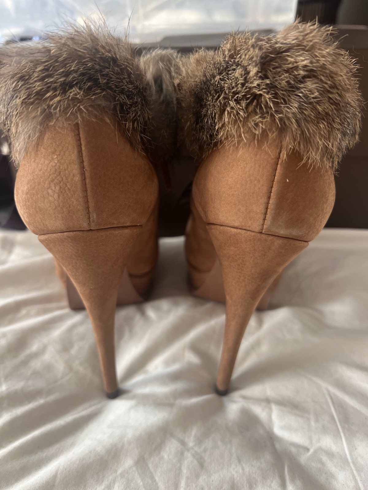 STIVALETTI YSL YVES SAINT LAURENT TRIBUTE marroni con pelliccia. NUOVISSIMO con borsa per scarpe 38