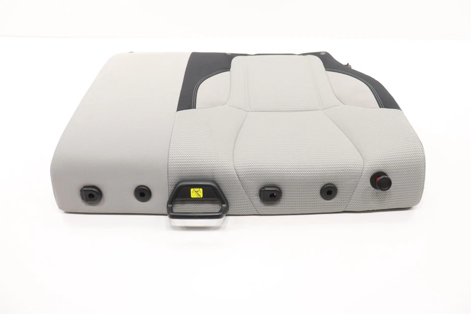 2019 - 2024 年 SUBARU FORESTER 后座右侧座椅上座垫 OEM TRIM_GC — 第 3/4 张图片