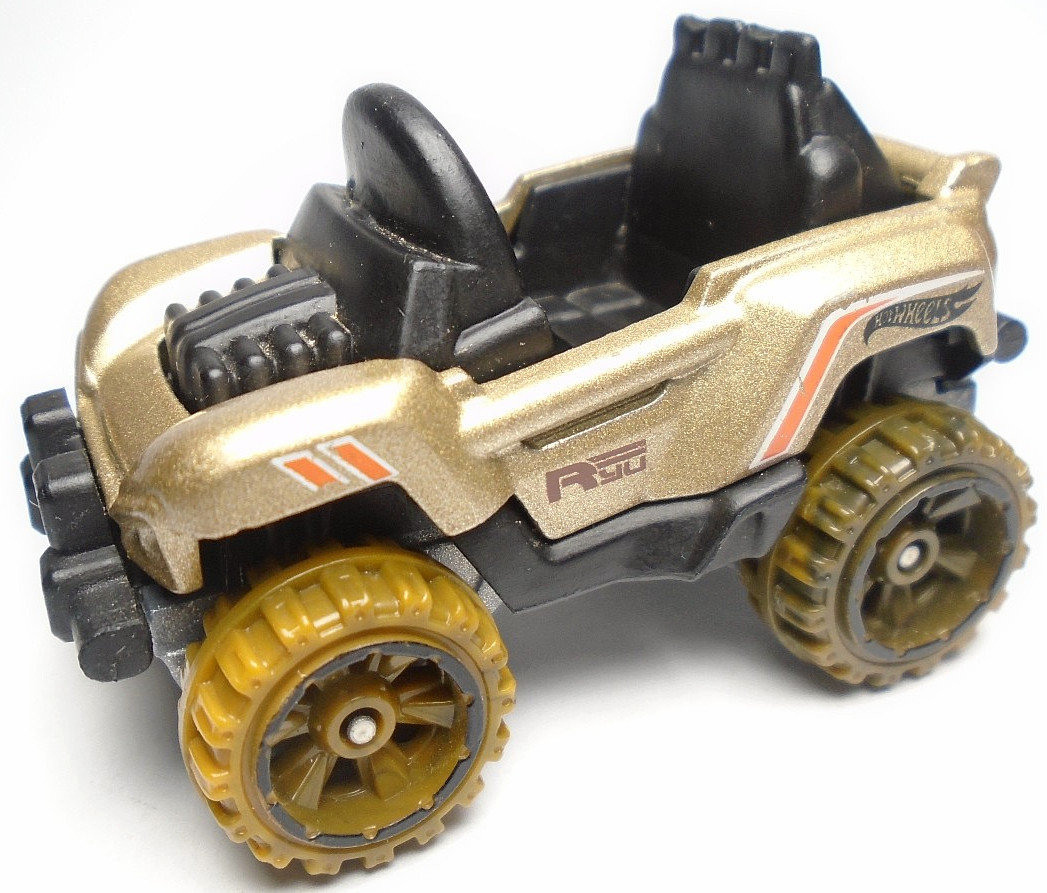 2018 HOT WHEELS RIDE-ONS BOGZILLA RYU GOLD DIECAST 2 3/8" CAR W/ BLACK & BROWN