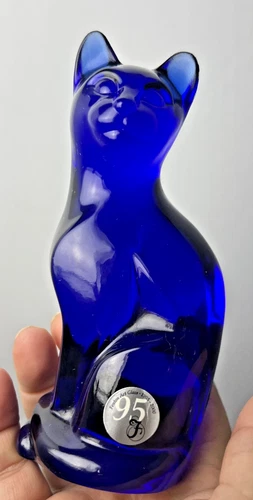 Fenton Cobalt Blue Sitting Cat Kitten Art Glass Figurine 95th Anniversary 5”