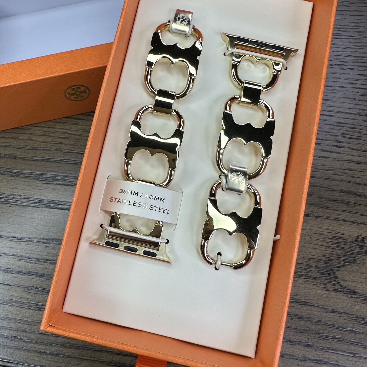 NEW✓ Tory Burch Gold Gemini Link Strap Apple Watch Strap NEW✓ Tory Burch Gold Gemini Link Strap Apple Watch Strap