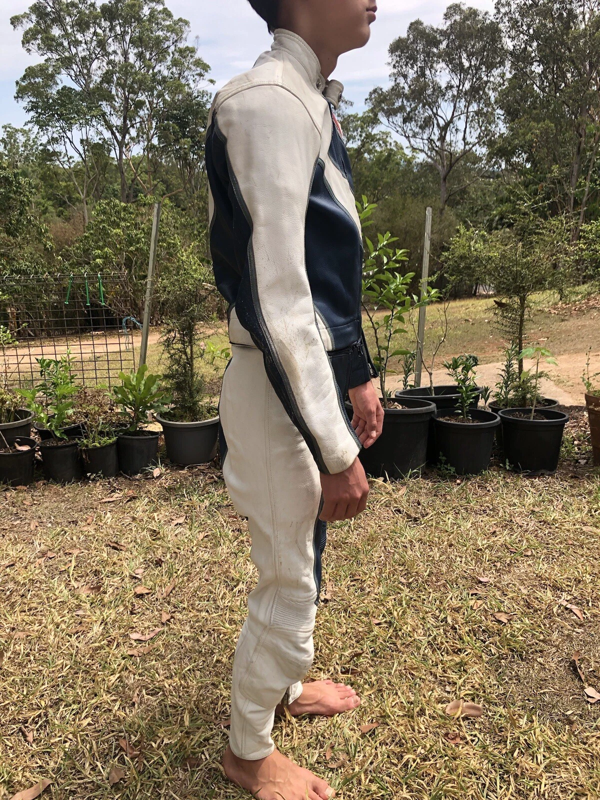Picture 2 of 22