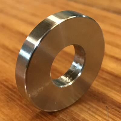 EXTSW 12.04 mm ID x 28.3mm OD x 4.77 mm Thick 304 SS Washer