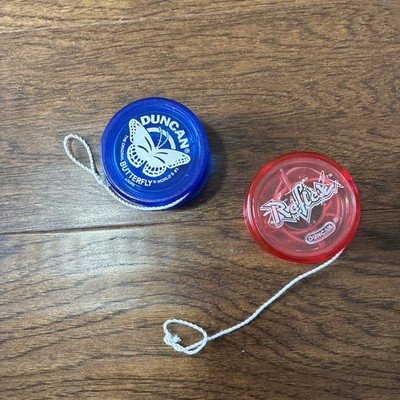 Duncan Toys Reflex Auto Return Red Yo-Yo, Beginner String Trick Yo-Yo + BONUS!