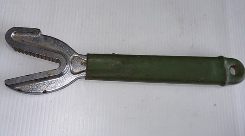 12" Lineman’s Goat Alligator Insulated / Lined Wrench