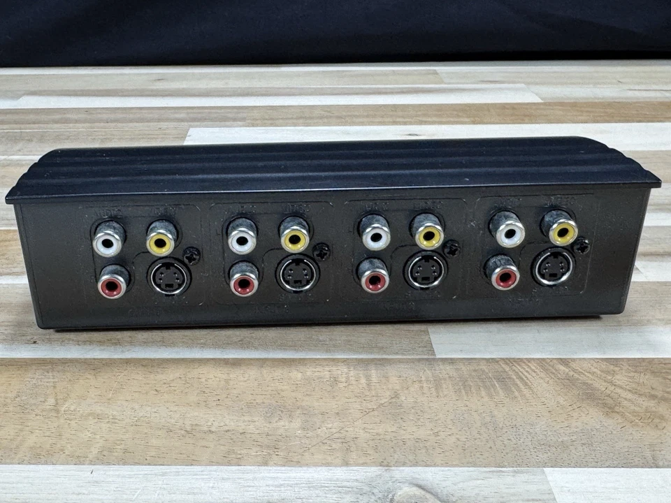 ✅GE ✅Video/Audio/Game Switch System ✅4 Device A/V Switch ✅Model 38807 - Image 3 of 4