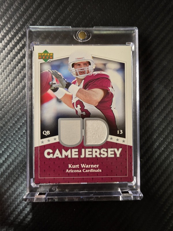 2007 Upper Deck Kurt Warner #UDGJ-KW Game Used Jersey Patch Cardinals HOF Card