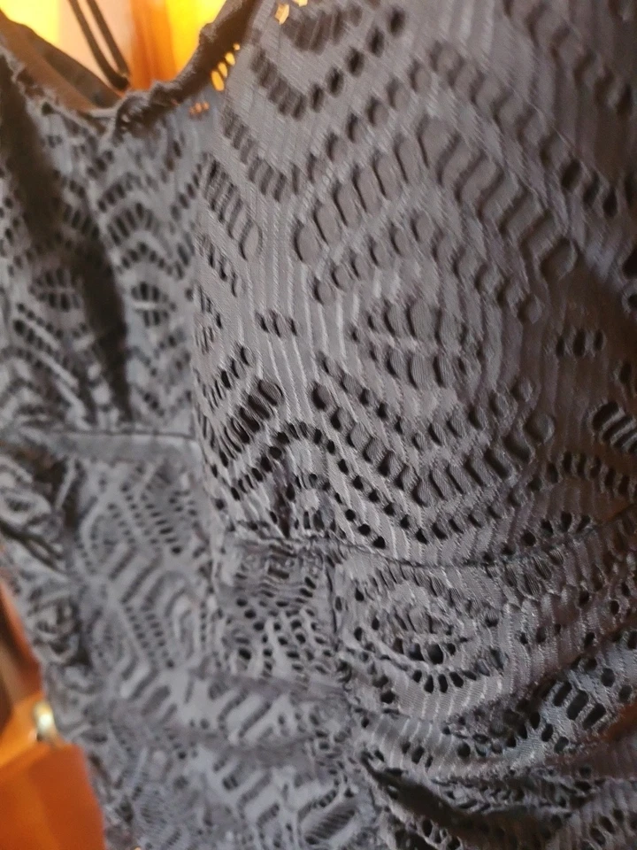 Becca Women's Black Lace One-Piece Swimsuit Dress Size 2X Stretchable NWT $158 - Image 2 of 4