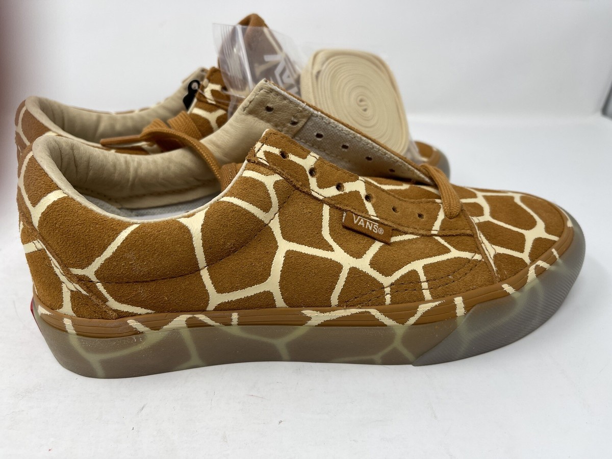 VANS Old Skool NS Vault High Top Giraffe 10 women\'s Men\'s 8.5 Vans Sk8 Hi Vault LX Women 5 Giraffe Print | Mercari main image 3
