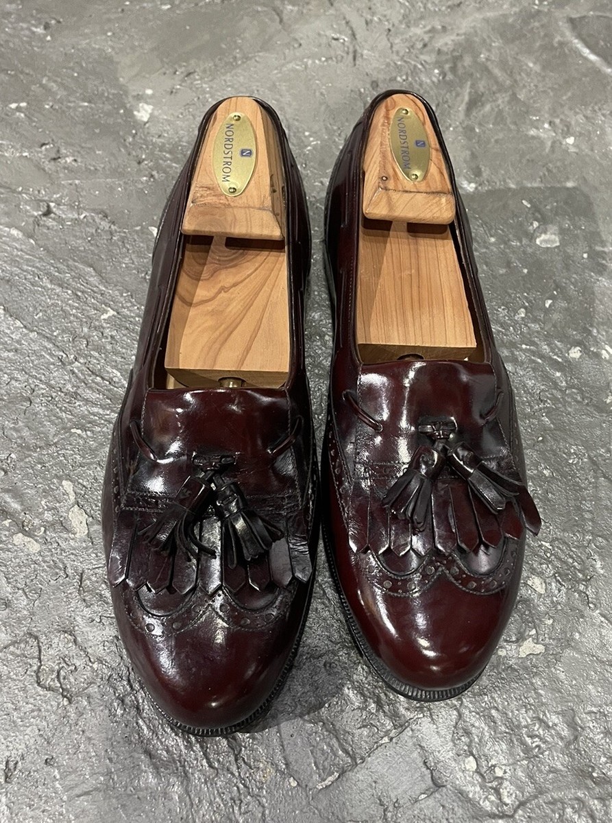 ローファー・オックスフォード SALVATORE FERRAGAMO BURGUNDY LEATHER MIRTY LOAFERS SALVATORE FERRAGAMO Burgundy Leather Tassel Brogue Loafers