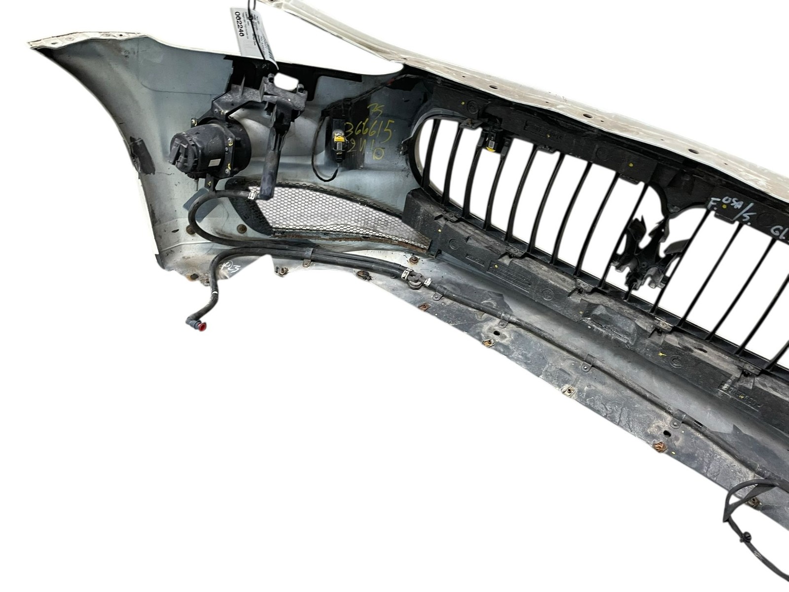 2008 - 2016 MASERATI GRANTURISMO 4.7L RWD FRONT BUMPER GRILLE COVER *DAMAGED*