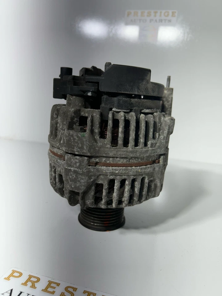 1998 -2009 Volkswagen Beetle Alternator 90 Amp 2.0L Used OEM - Imagem 2 de 4