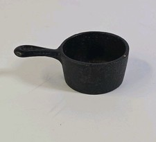 Vtg Miniature Cast Iron Pot Marked 7 - Doll House - Salesman's Sample