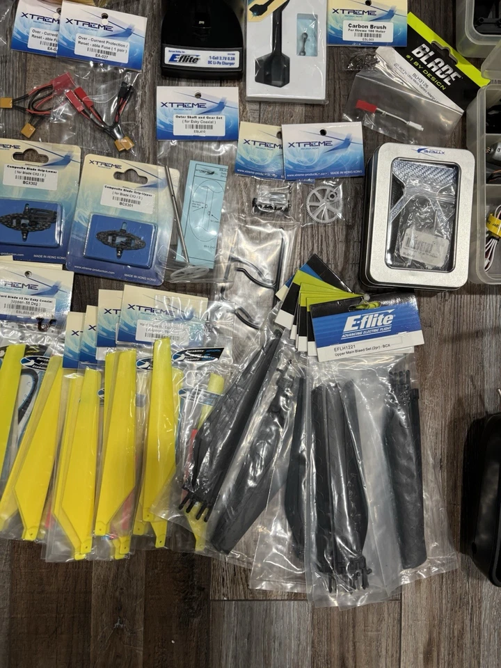 Huge Lot Blade Eflite Helicopter Parts Lot - Image 4 of 4