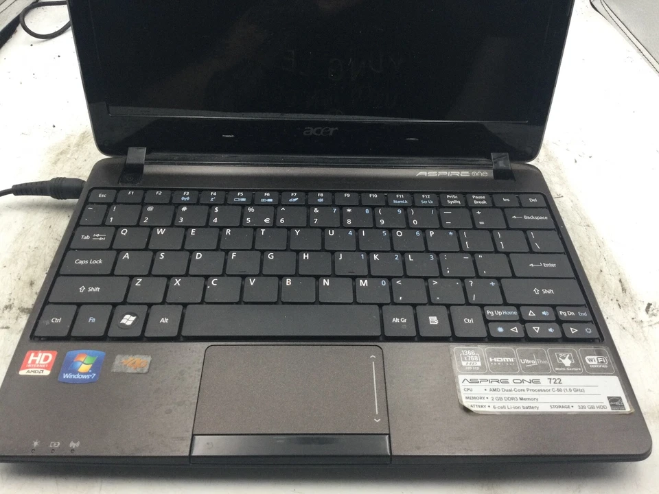 ACER ASPIRE ONE 722 - FOR PARTS - AMD C-60 - NO RAM - 12" - READ DESCRIPTION -BB - Image 3 of 4